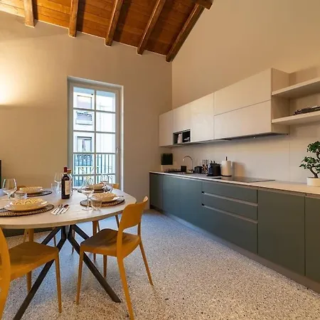 Elegante Loft A 200 A Metri Dal Duomo 公寓 *