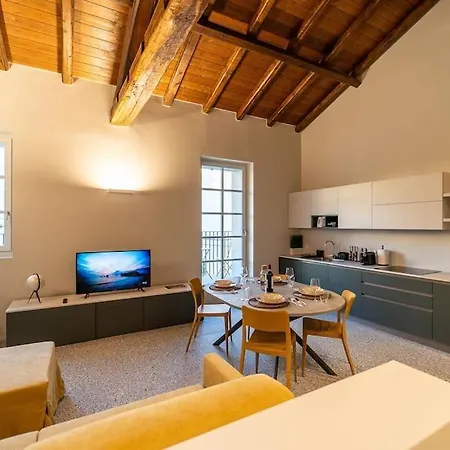 Elegante Loft A 200 A Metri Dal Duomo Apartamento *
